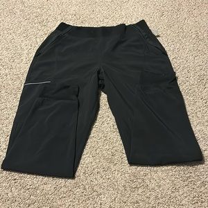 Black Cherokee infinity joggers in Size Medium